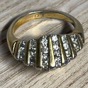 ✨Vintage Gold-Tone Dome Ring | Size 8 ✨